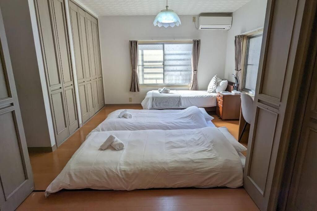 Roomy 4Br Home Sleeps 9／Shinosaka／Large Groups Bagian luar foto